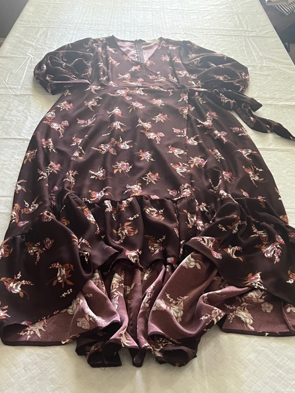 A Beautiful Soul Floral Faux Wrap Belted Tie Dress 3/4 Sleeve V-Neck 22-24